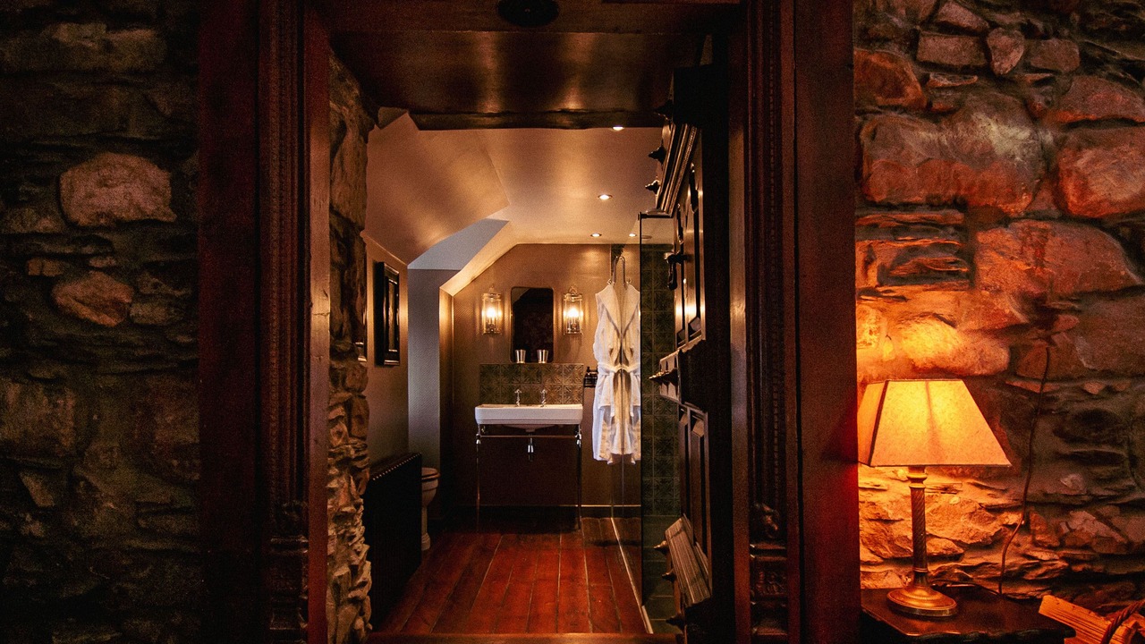 Photo of Bathroom in Inveraray