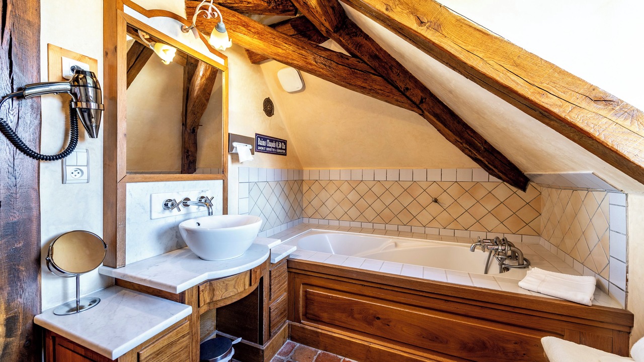 Photo of Bathroom in Nitry