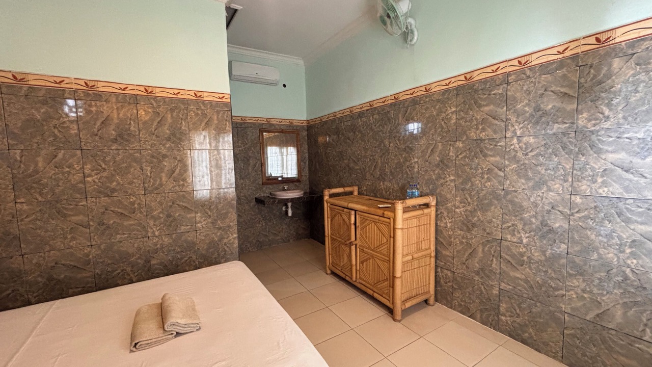 Photo of Bedroom in Sekotong Barat
