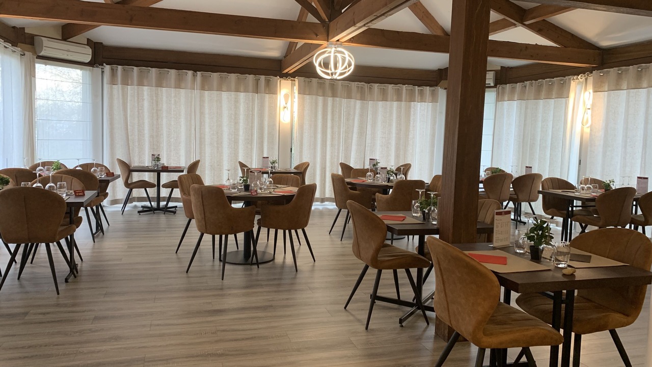 Photo of Others in Parthenay