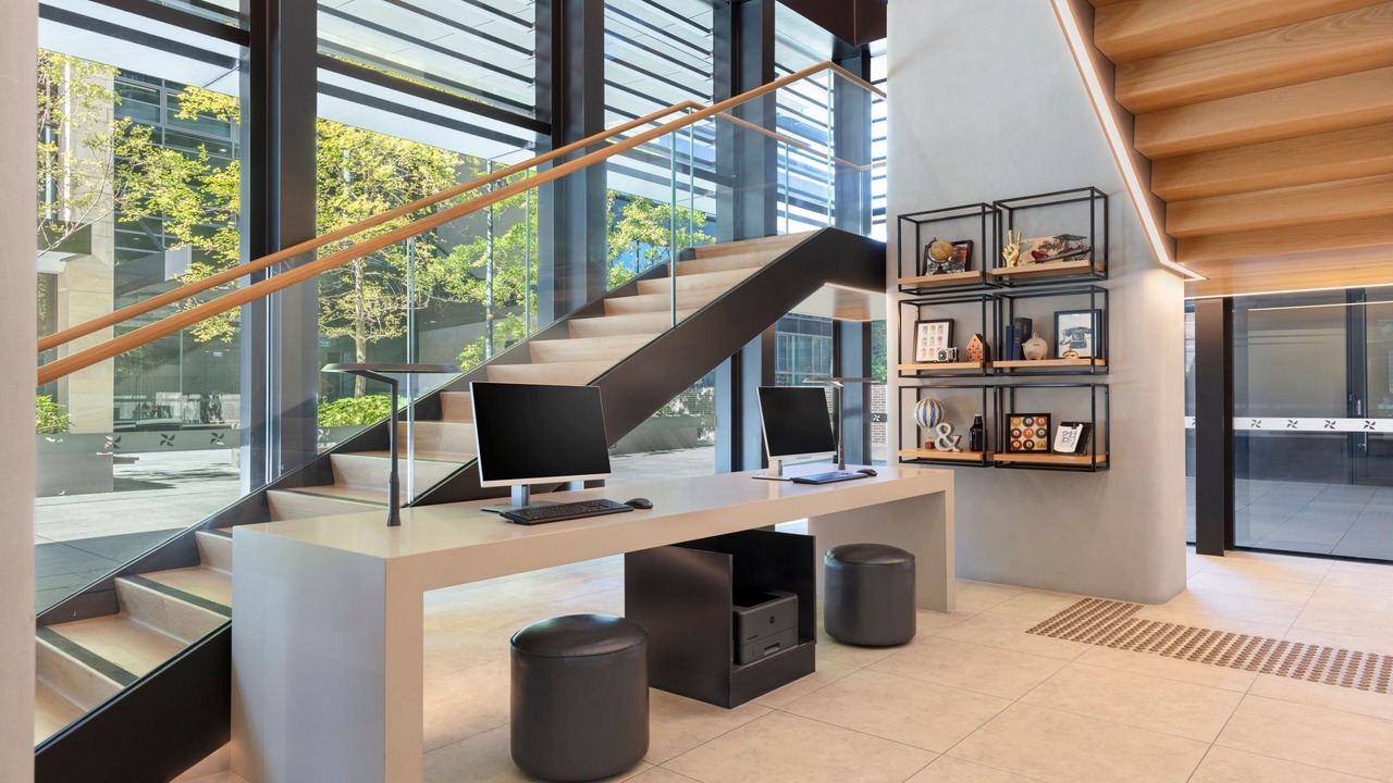 Photo of Others in Chippendale