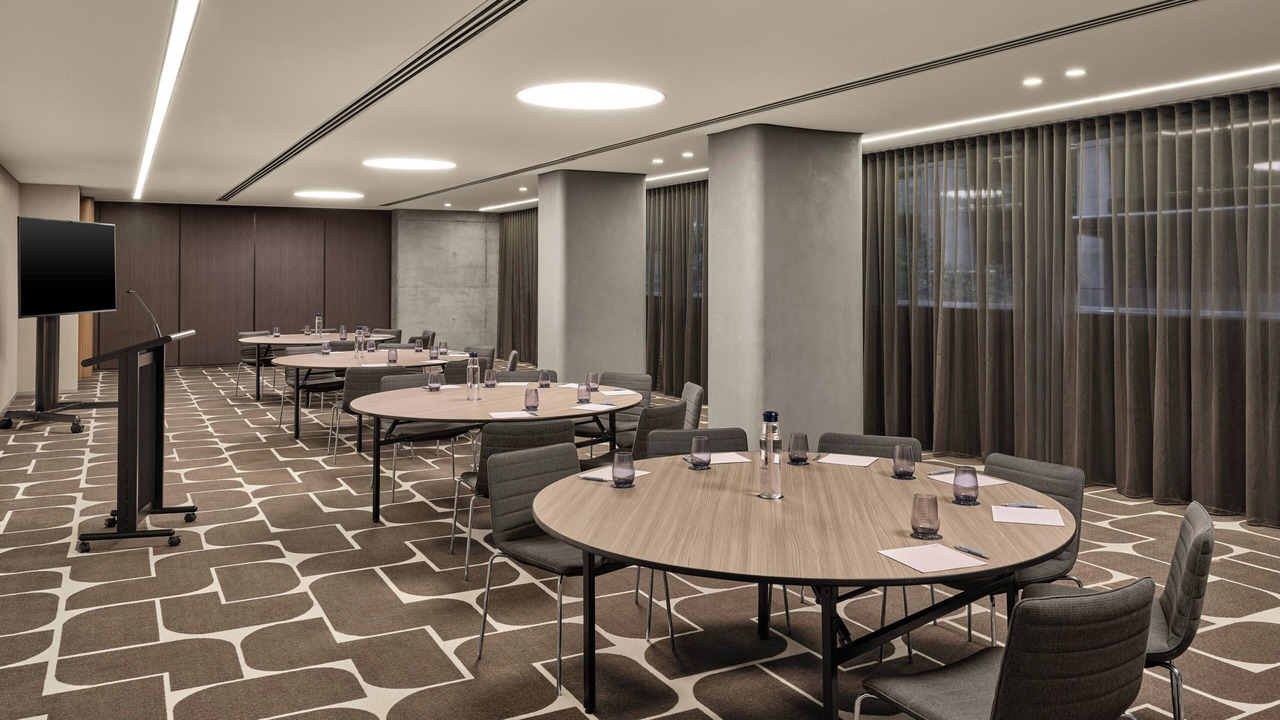 Photo of Others in Chippendale