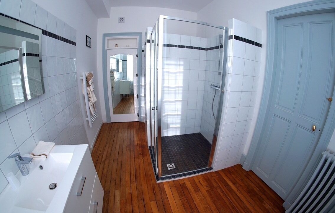 Photo of Bathroom in Toucy