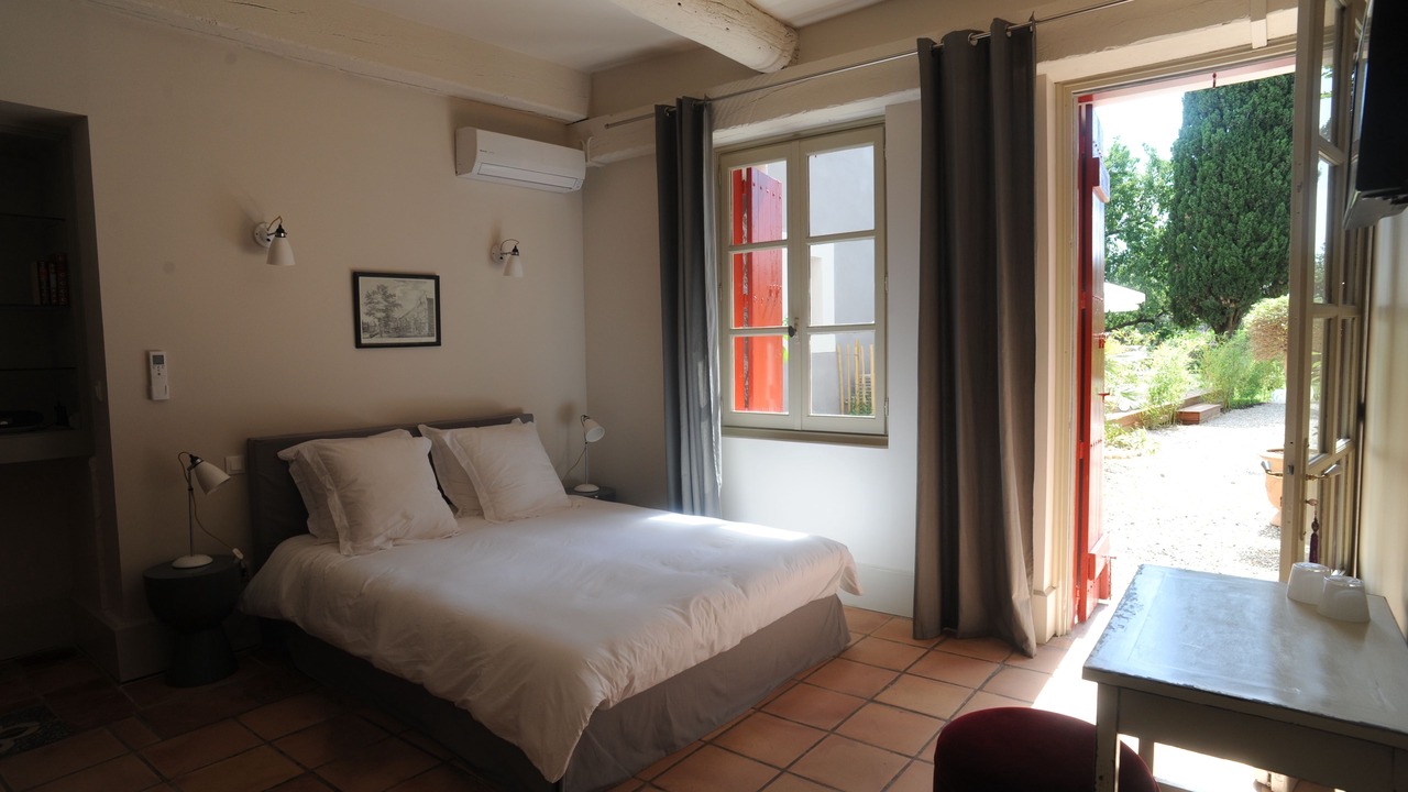 Photo of Bedroom in Marseillan