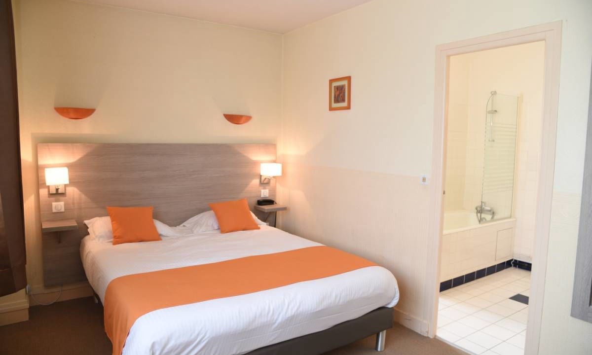 Photo of Bathroom in Vierzon