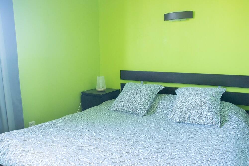 Photo of Bedroom in Fiennes