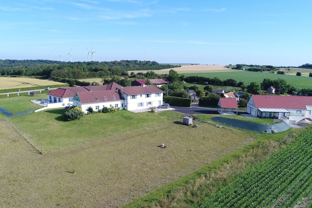 Photo of Outdoor in Fiennes