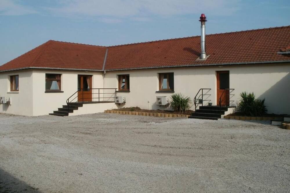 Photo of Outdoor in Fiennes