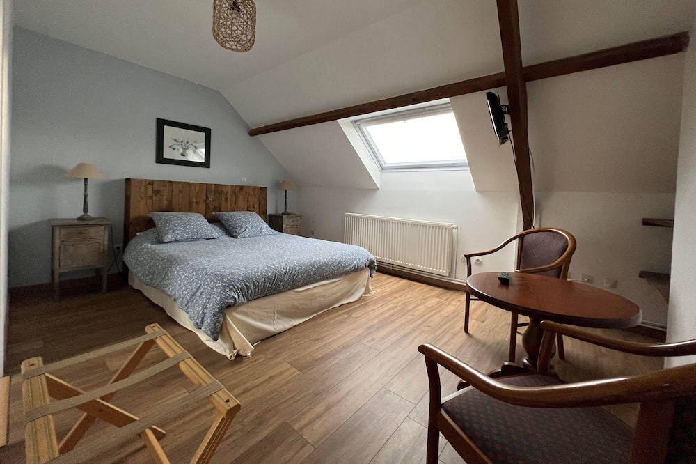 Photo of Bedroom in Fiennes