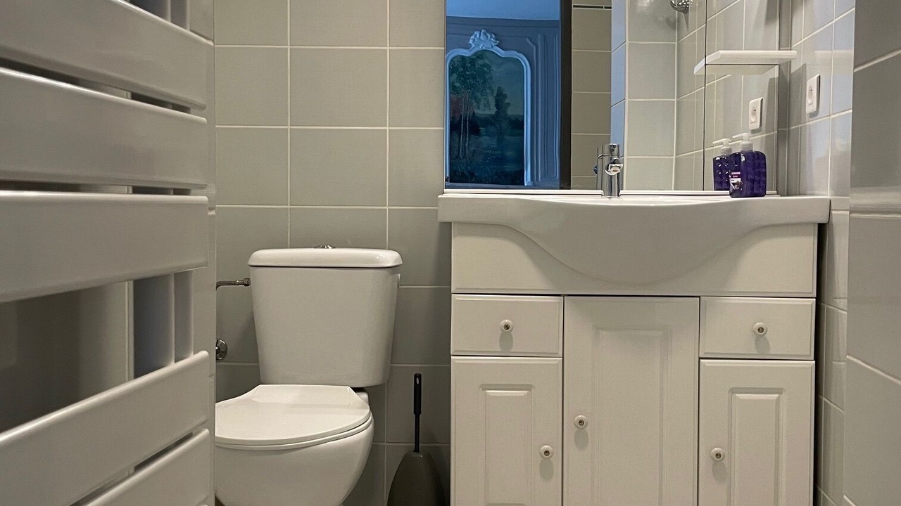 Photo of Bathroom in Xouaxange