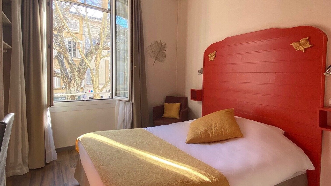 Photo of Bedroom in Salon-de-Provence