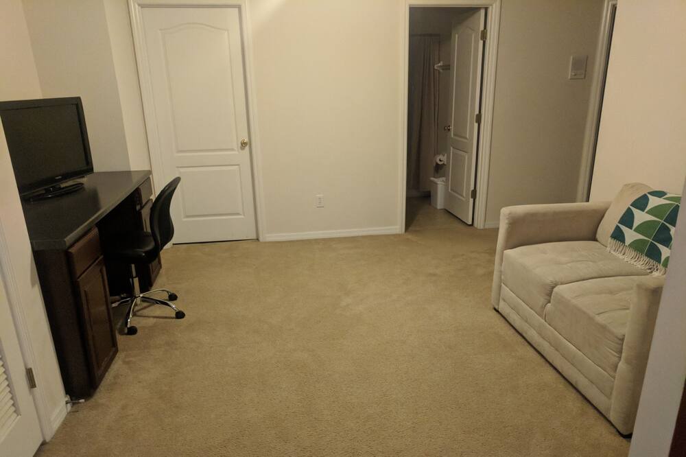 Photo of Bedroom in Northside