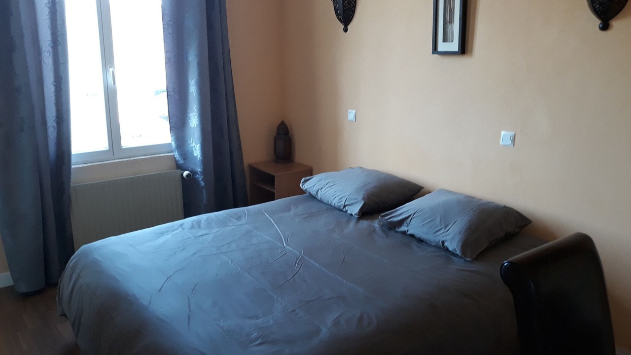 Photo of Bedroom in Sainte-Gauburge-Sainte-Colombe