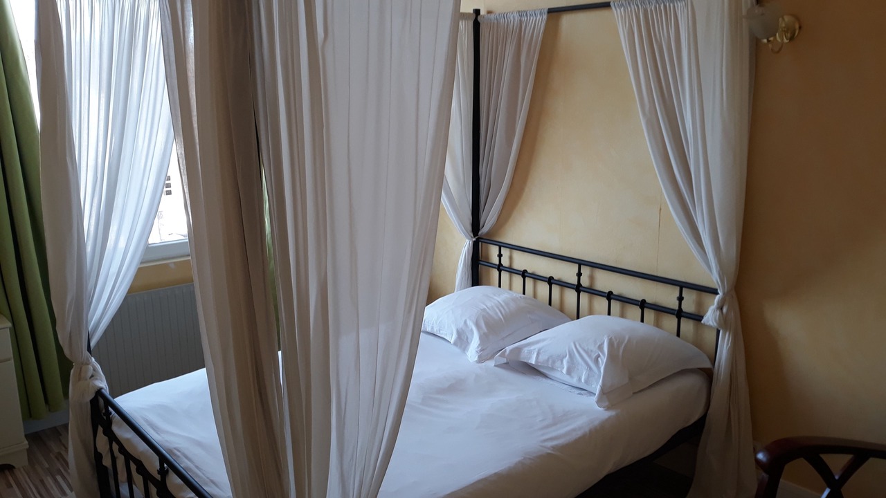 Photo of Bedroom in Sainte-Gauburge-Sainte-Colombe