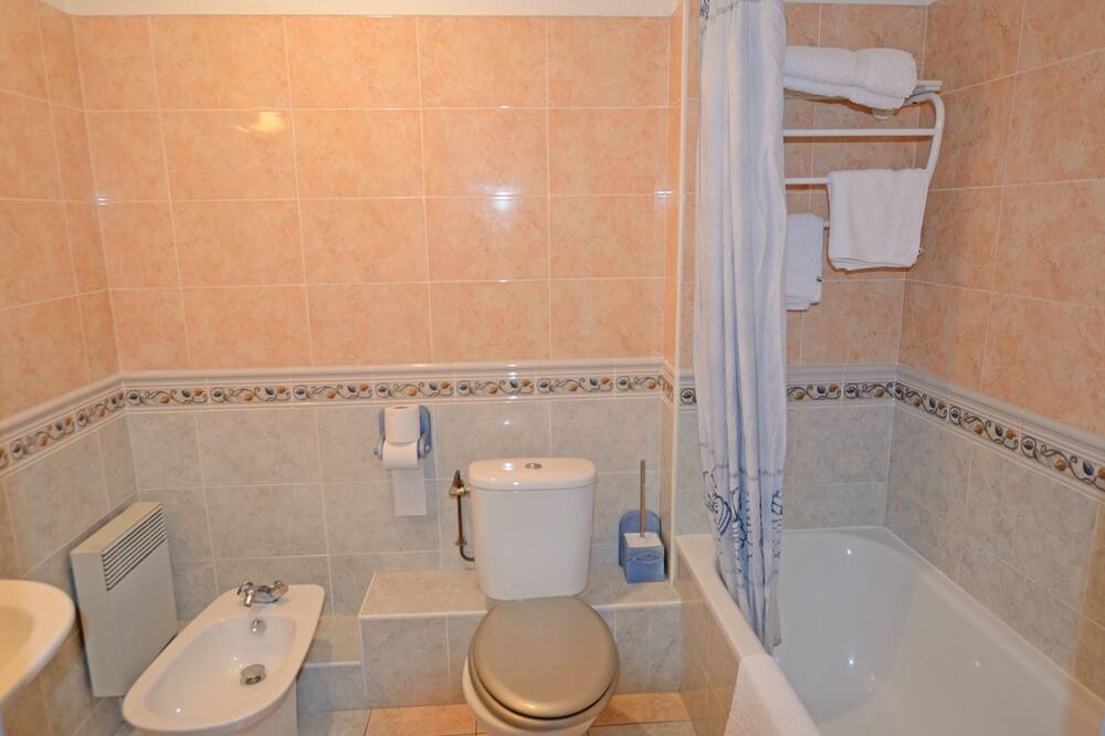 Photo of Bathroom in Banyuls-sur-Mer