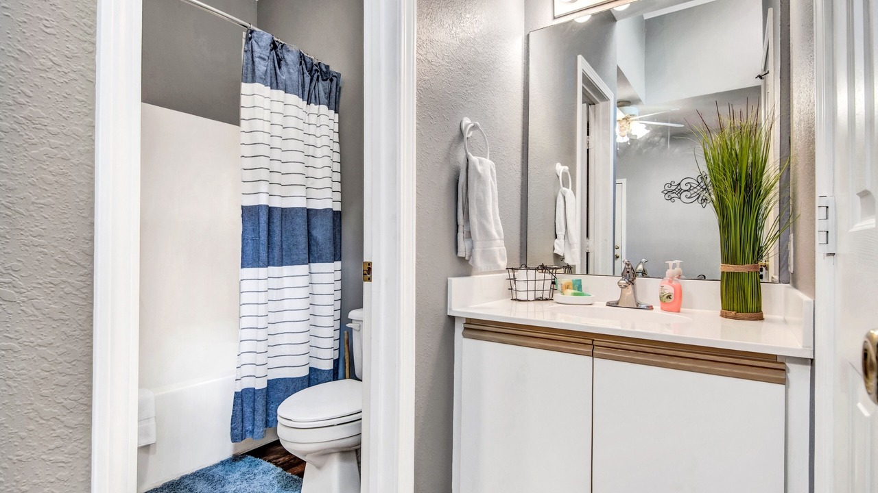 Photo of Bathroom in Branson