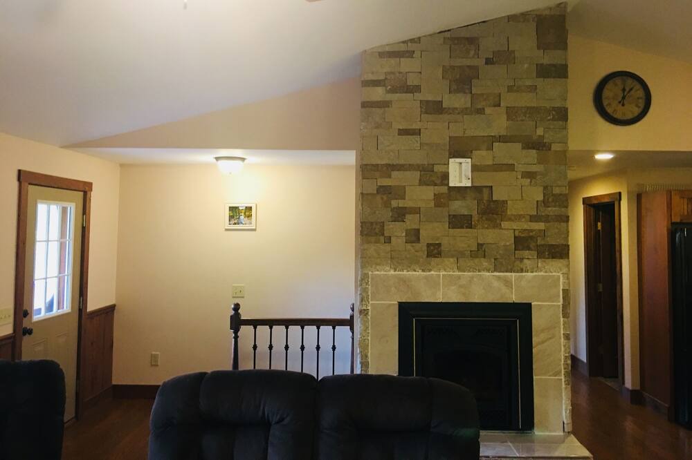 Photo of Livingroom in North Haverhill