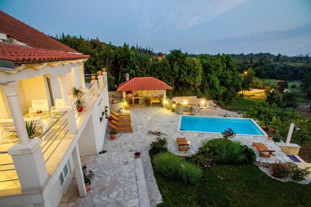 Photo of Outdoor in Mocici