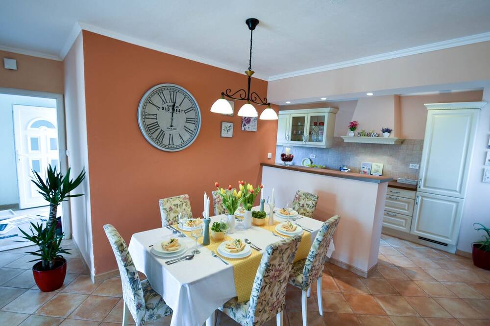 Photo of Livingroom in Mocici