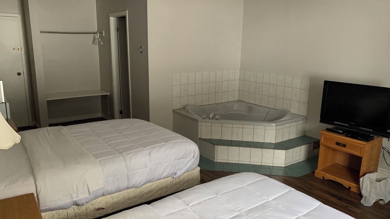 Photo of Bedroom in Spanish