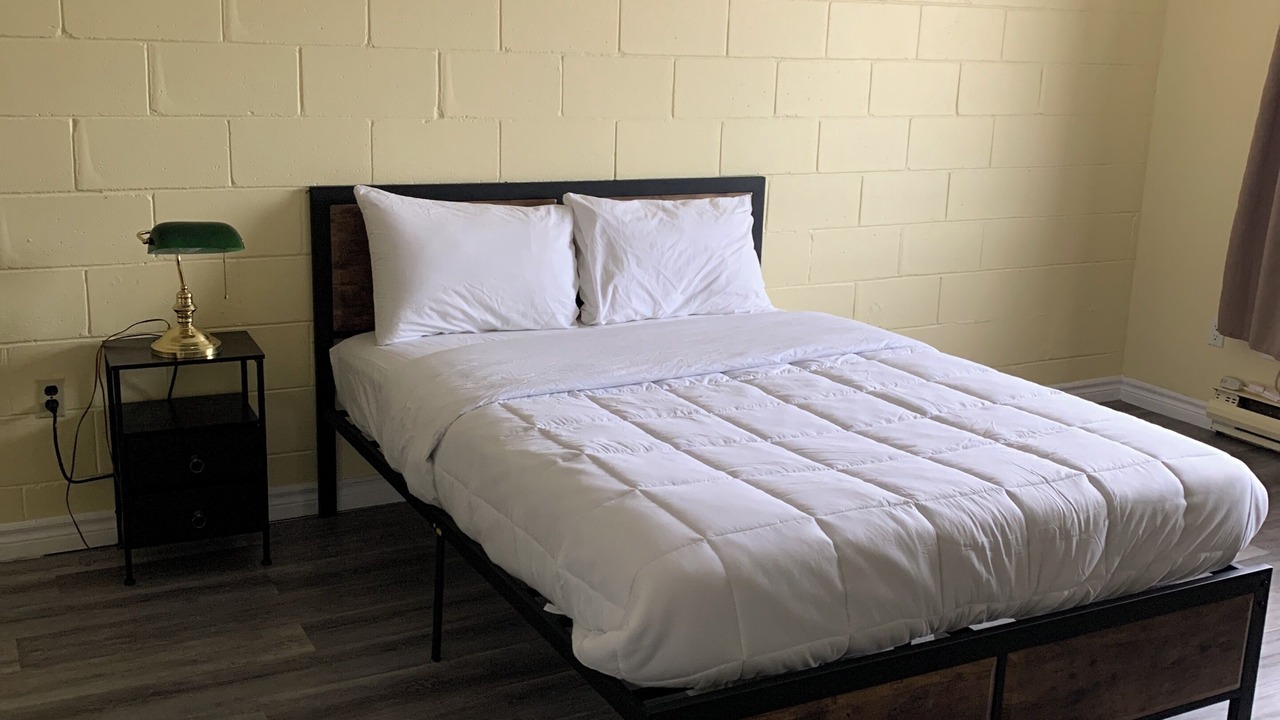 Photo of Bedroom in Spanish