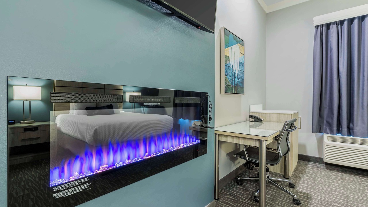 Photo of Bedroom in Century West