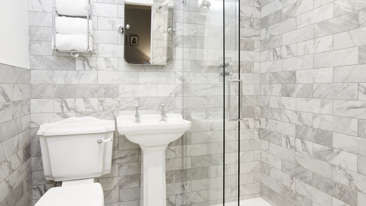 Photo of Bathroom in South Cave