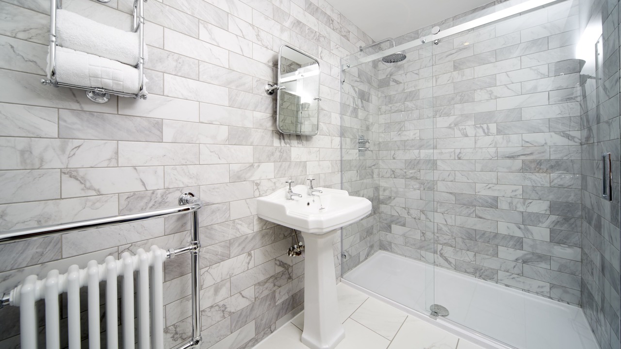 Photo of Bathroom in South Cave