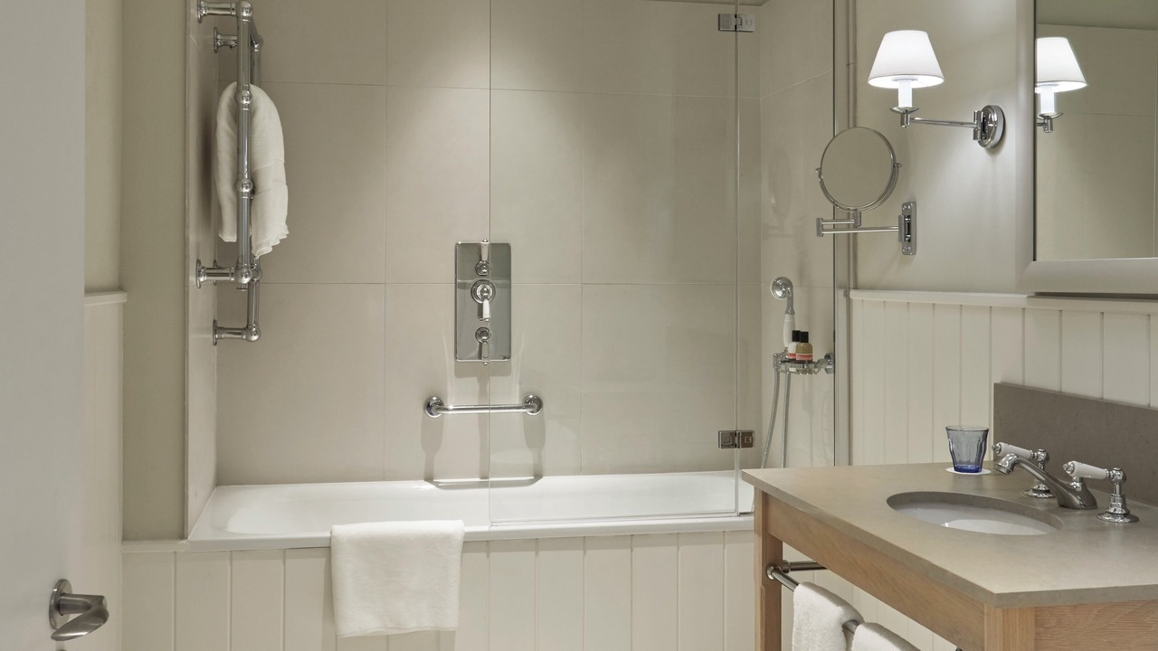 Photo of Others in Port Ellen