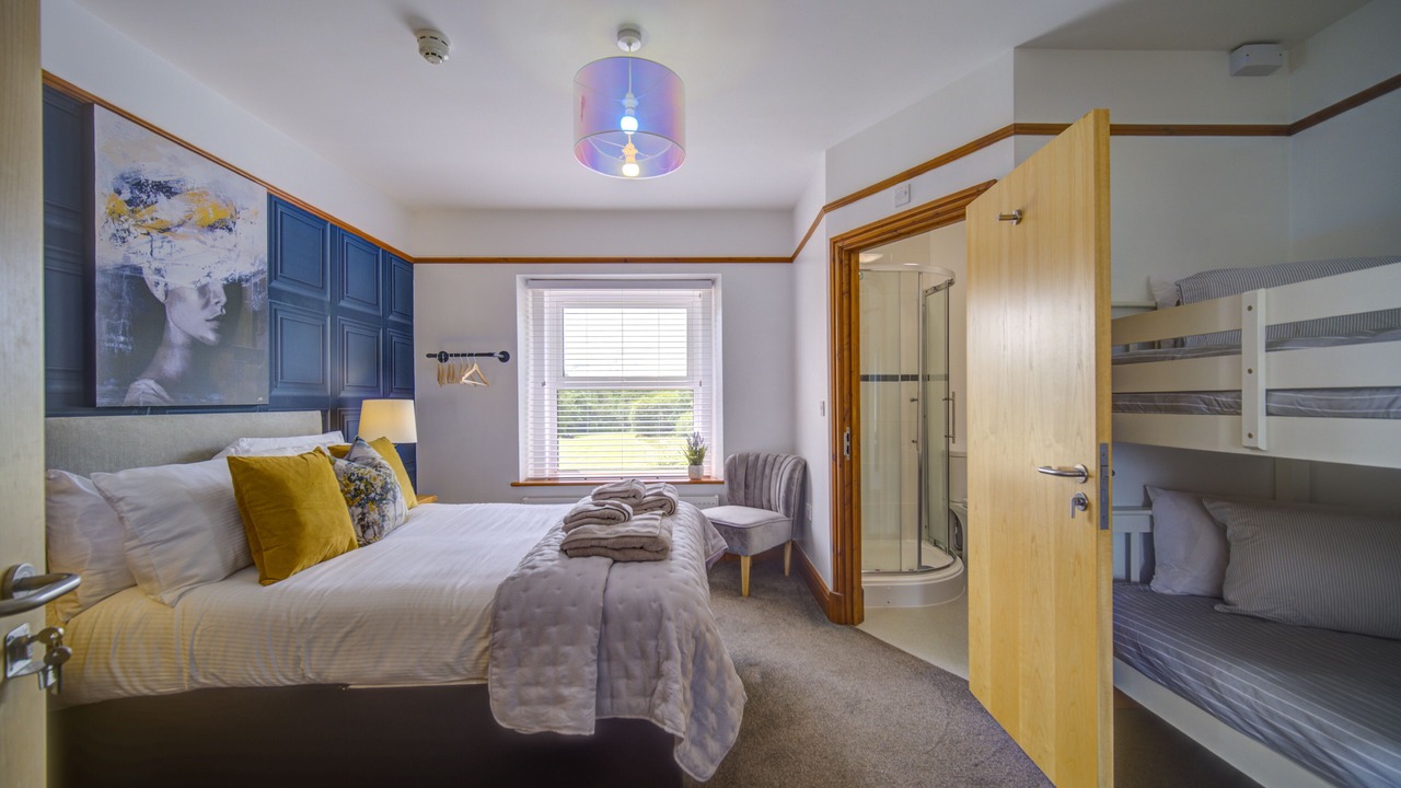 Photo of Bathroom in Margam