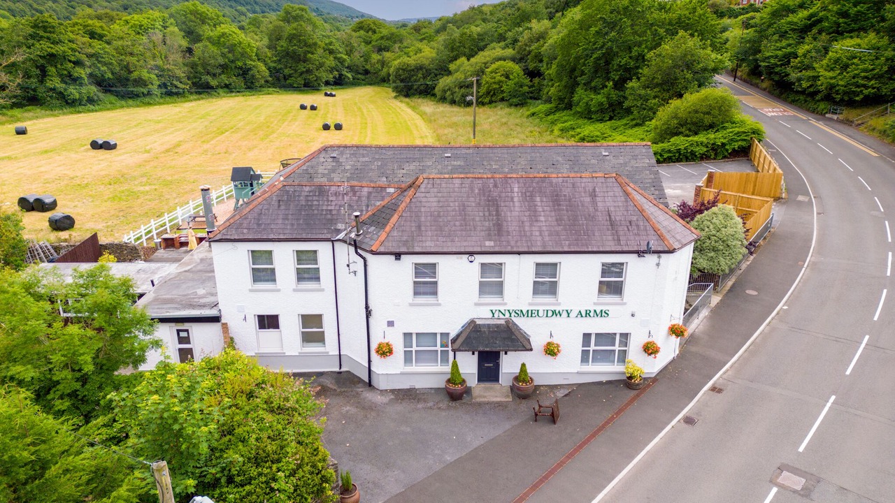 Photo of Bathroom in Margam