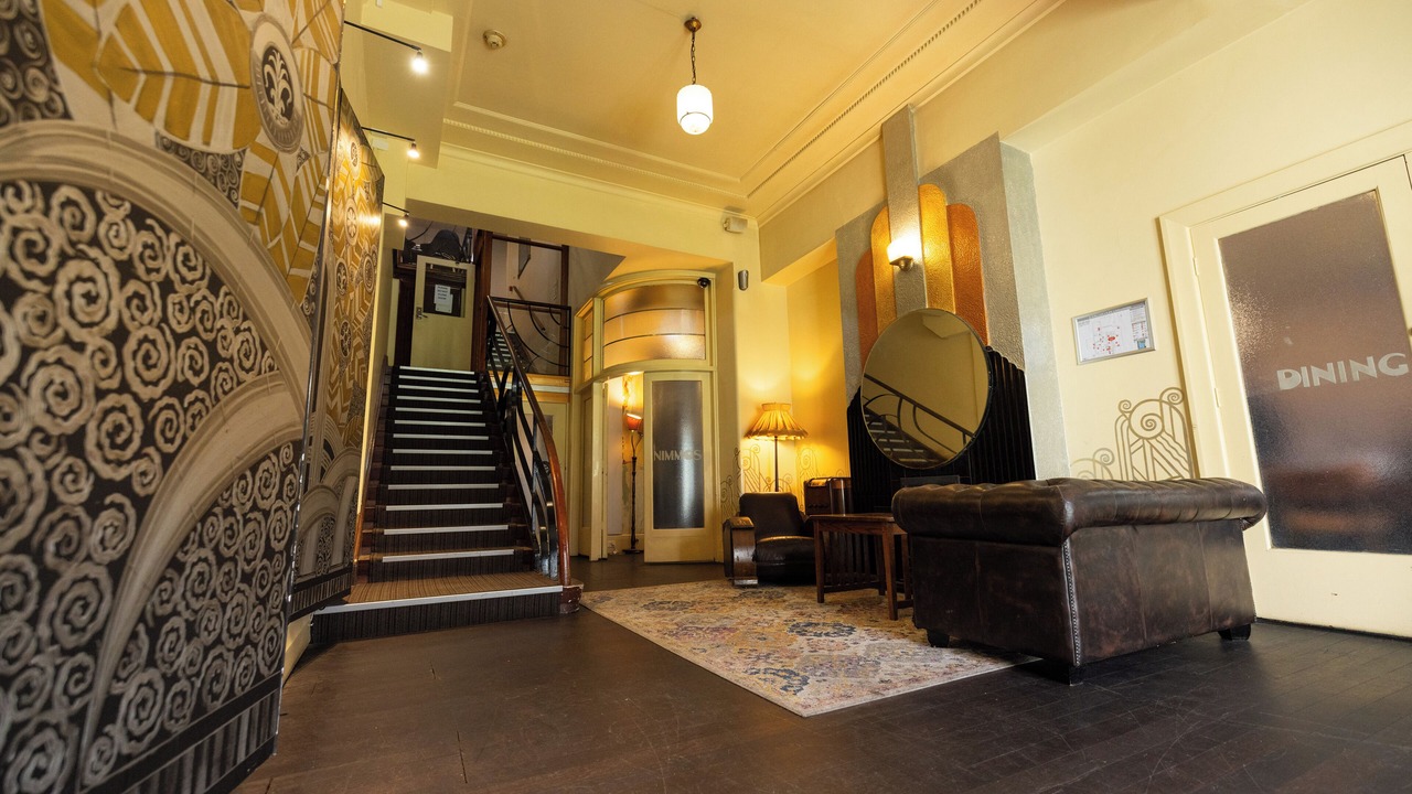 Photo of Others in Mile End