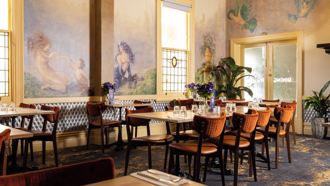 Photo of Others in Mile End