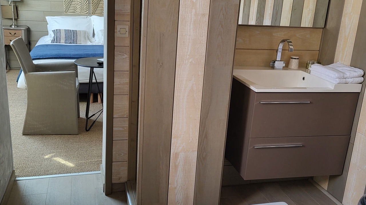 Photo of Bathroom in Saint-Etienne-au-Mont