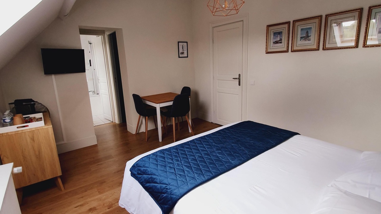 Photo of Bedroom in Saint-Etienne-au-Mont