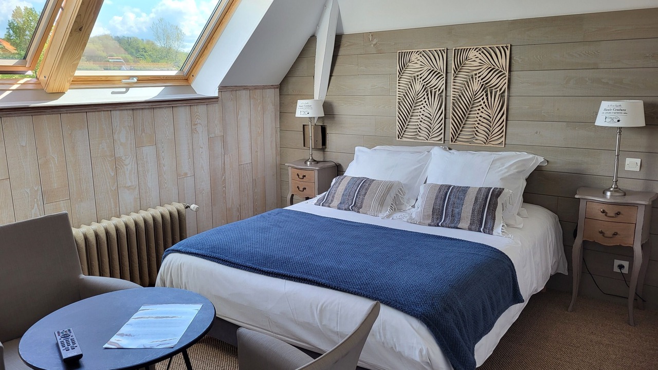 Photo of Bedroom in Saint-Etienne-au-Mont