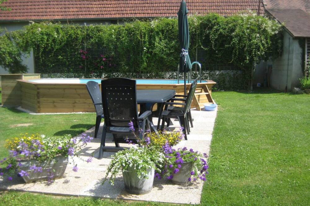 Photo of Patio Balcony in Verneix