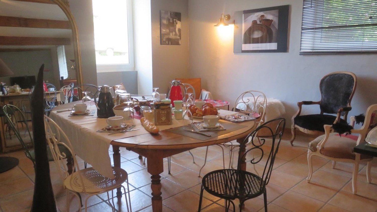 Photo of Others in Chateauneuf-sur-Isere