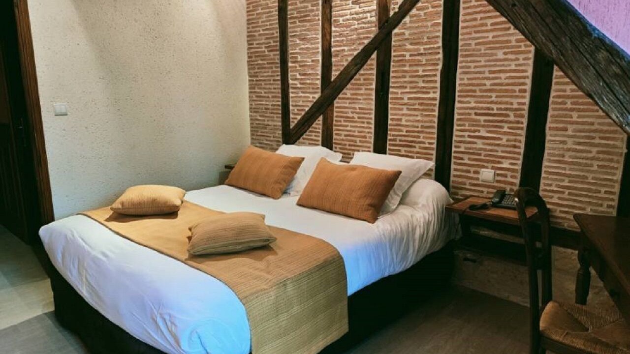 Photo of Bedroom in Aubigny-sur-Nere