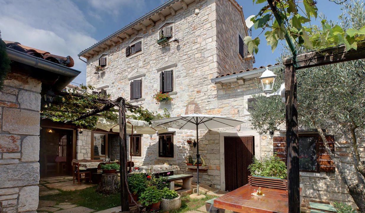 Photo of Outdoor in Bratulici
