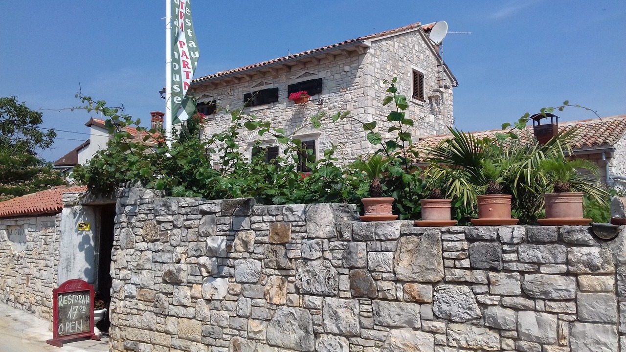 Photo of Outdoor in Bratulici