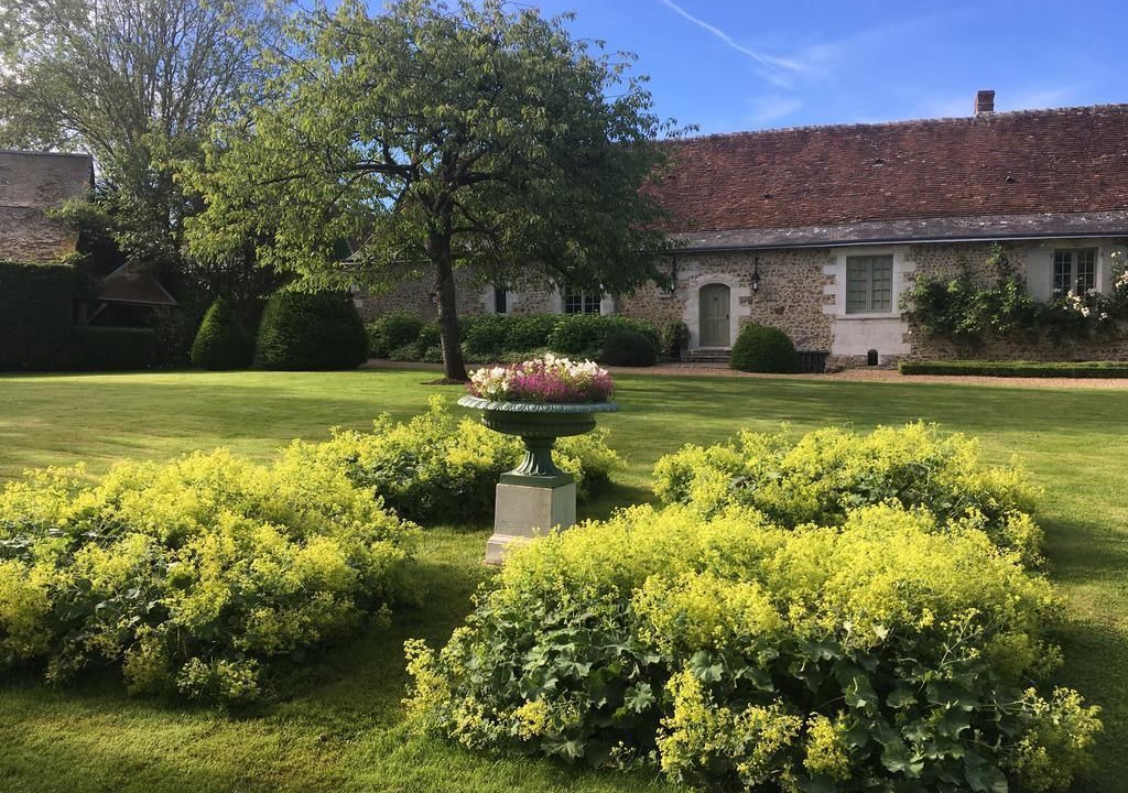 Photo of Outdoor in Monnaie