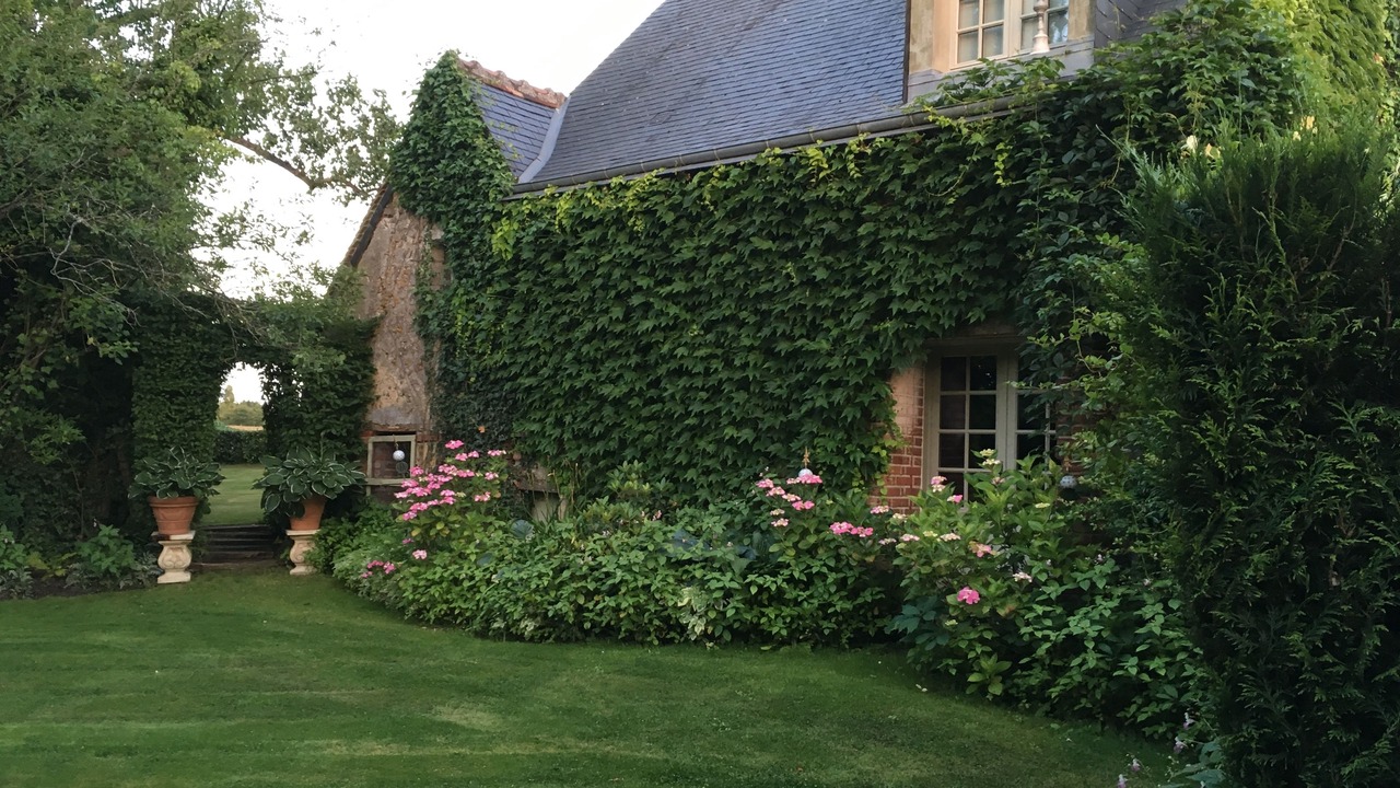 Photo of Outdoor in Monnaie