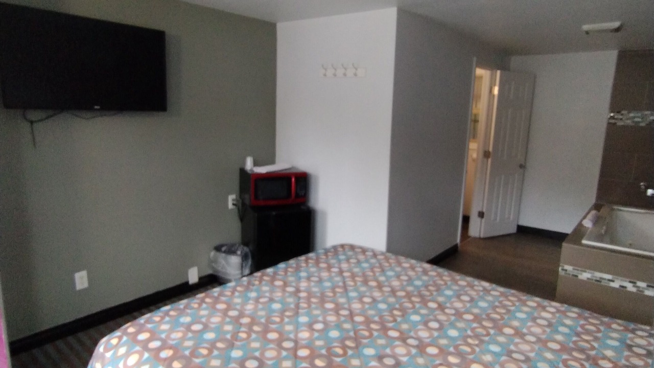 Photo of Bedroom in Milwaukie