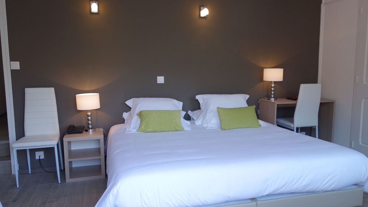 Photo of Bedroom in Saint-Vallier-de-Thiey