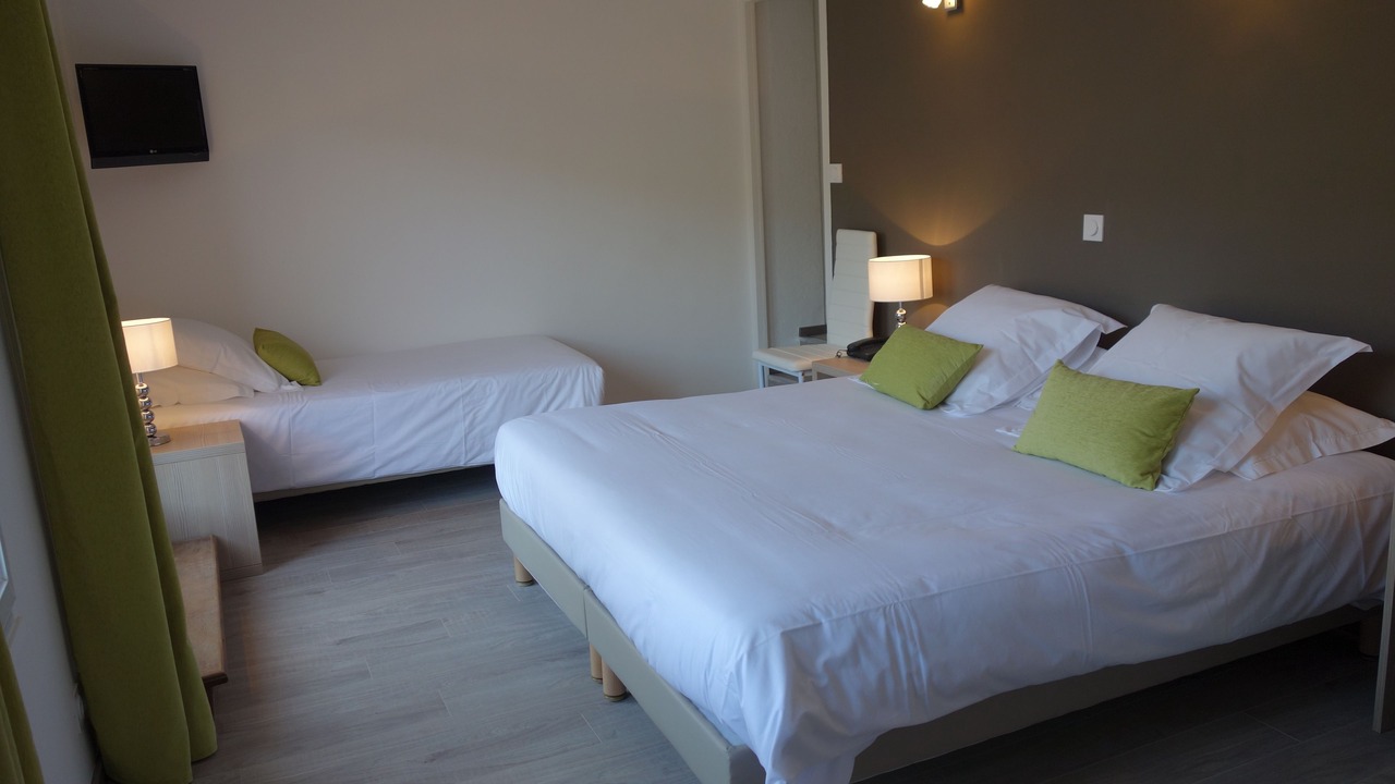 Photo of Bedroom in Saint-Vallier-de-Thiey