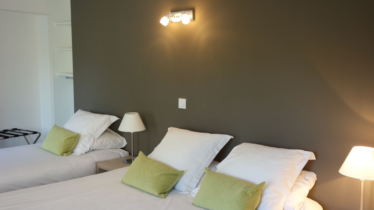 Photo of Bedroom in Saint-Vallier-de-Thiey