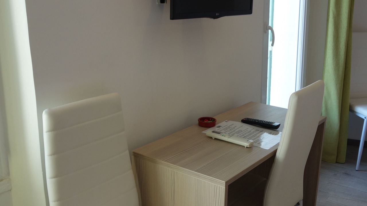 Photo of Bedroom in Saint-Vallier-de-Thiey