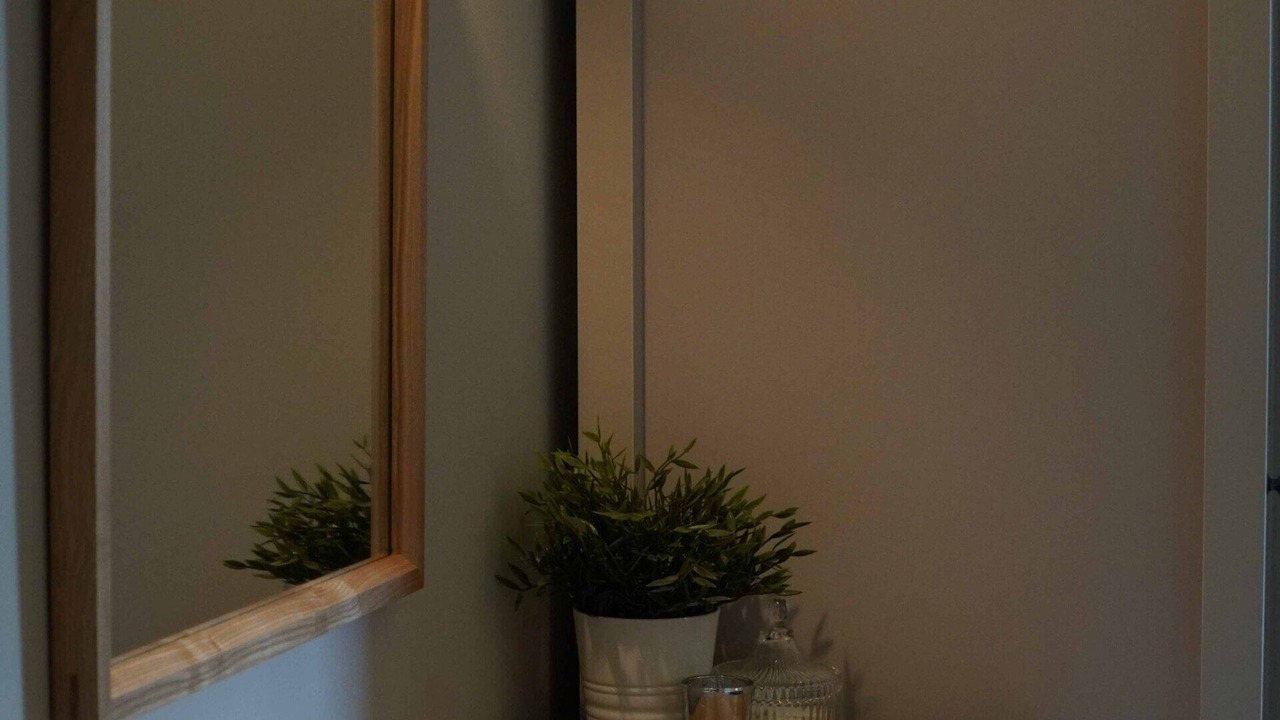 Photo of Others in Hook