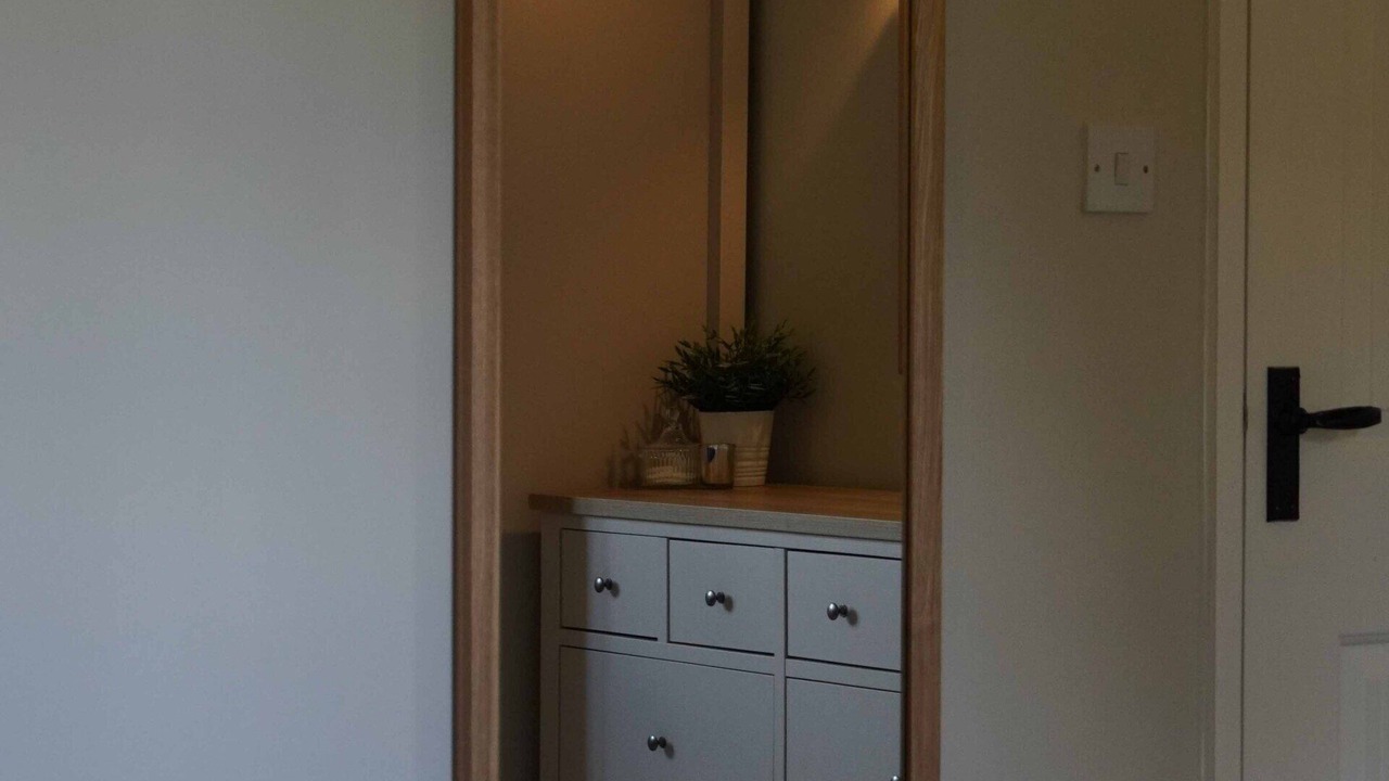 Photo of Others in Hook